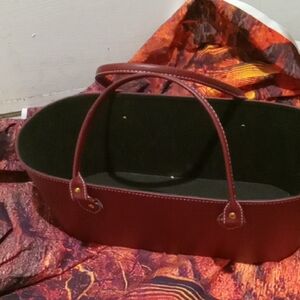 Chic Maroon Women's Tote Bag